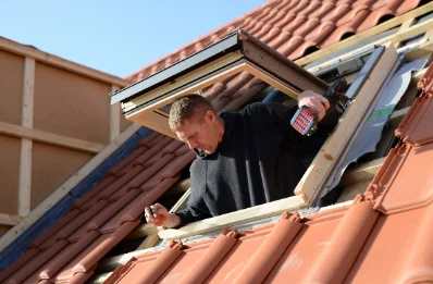 Pose de fenêtres de toit Velux à Trouy